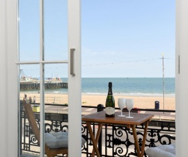 Pass the Keys Stunning Beach Front Luxury Apartment with balcony