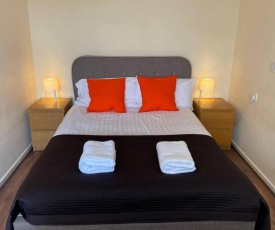 Cosy Bright Studio Apartment in Chorlton Suburbs