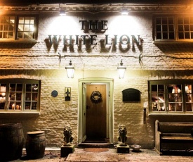 The White Lion, Soberton