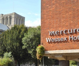 Mercure Winchester Wessex Hotel