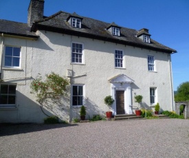 Aberllynfi Riverside Guest House