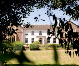 Glewstone Court Country House Hotel