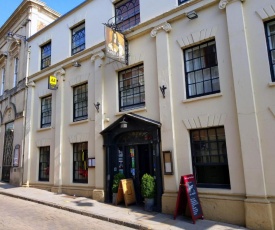 The Kings Head Hotel