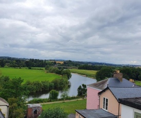 Gilpin Flat, Radcliffe Guest House.