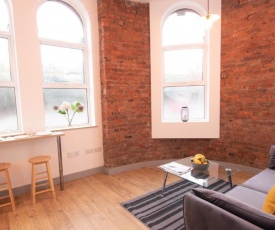 Spacious Luxury Apartment close to Manchester City Centre By Pillo Rooms