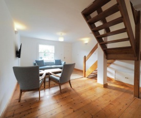 New Street - Stylish family home in St Dunstans with parking