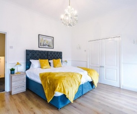 The Exquisite House of Manchester Sleeps 10