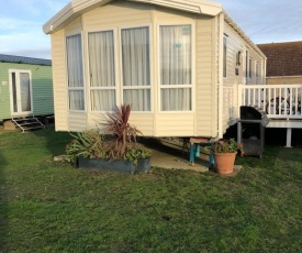 Romney Sands Holiday Home