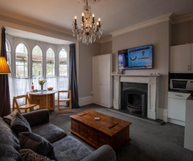 Elegant 1 bed Georgian apartment at Florence House in the centre of Herne Bay