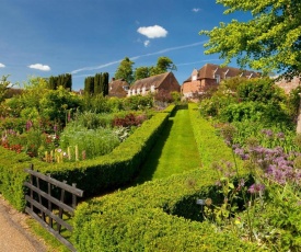 Leeds Castle Holiday Cottages