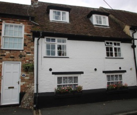 Victoria Cottage 3 bedroom grade 2 listed cottage ref#421