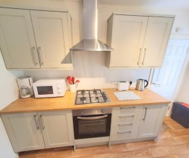 Bassett Flat with 2 Double Bedrooms and Superfast Wi-Fi