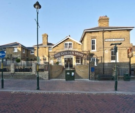 The Golden Hope Wetherspoon