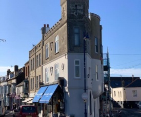 Harbour buildings