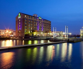 Holiday Inn Express Manchester - Salford Quays, an IHG Hotel