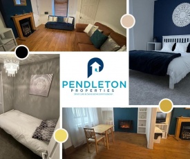 Stylish 2 Bedroom House by Pendleton Properties Short Lets & Serviced Accommodation in the beautiful Ribble-Valley with Wifi