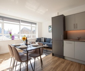 Luxury, Stylish Two Bed Apartment in the heart of Manchester By Pillo Rooms