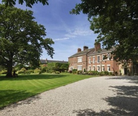 Singleton Lodge Country House Hotel