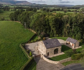 Barn Chipping Ribble Valley with Hot tub