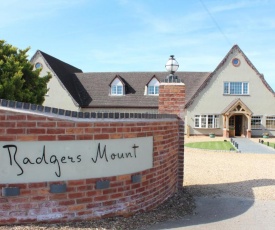 Badgers Mount Hotel