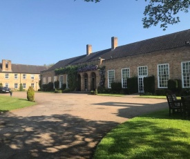 Hemswell Court