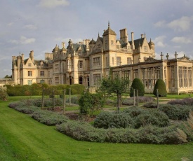 Stoke Rochford Hall