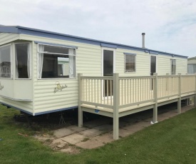 8 Berth on Coastfields (Everglade)