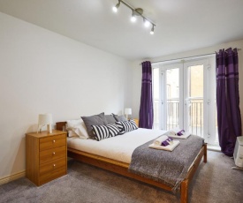 Spacious Apartment close to Manchester City Centre and Amenities