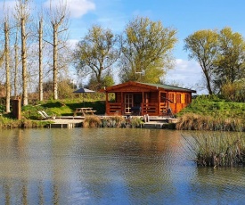 Kingfisher Cabin