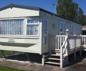 Caravan 6 Berth North Shore Holiday Centre