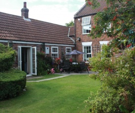 Conifer Cottage at The Old Manor in North Somercotes