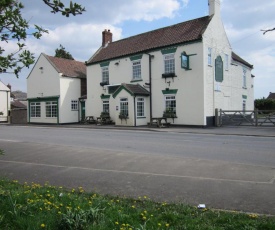 The River Don Tavern and Lodge