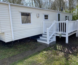 Tattershall Lakes - The Bute View - 6 Berth Caravan With Hot Tub