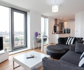 Luxury, Stylish Two Bed Apartment in the Media City