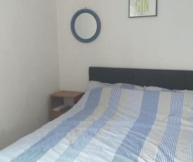 Large double room with shared bathroom