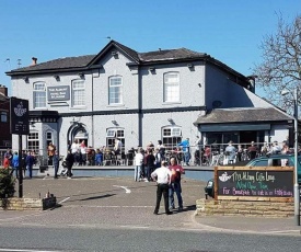 The Albany Hotel