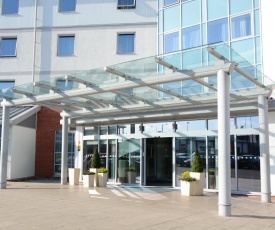 Holiday Inn Express Leigh - Sports Village, an IHG Hotel