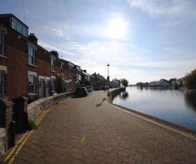 Compass Cottage , Emsworth